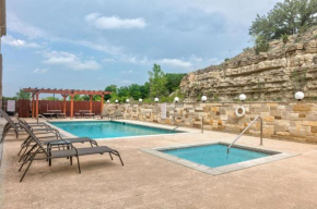 Baymont Inn & Suites by Wyndham Glen Rose